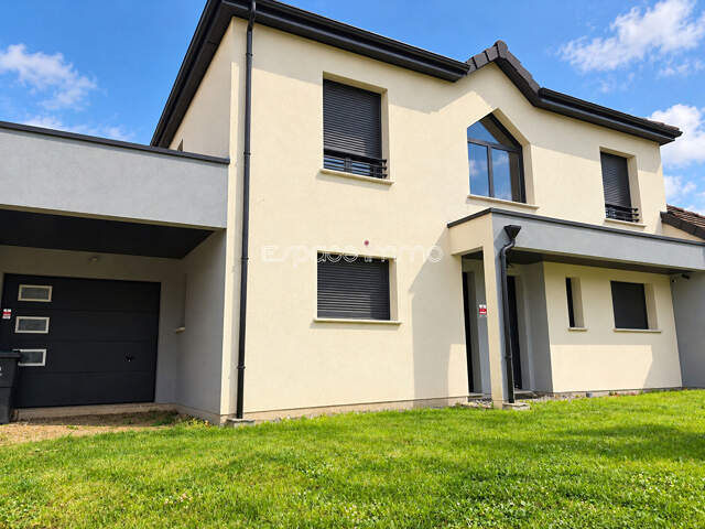 Maison individuelle - Malaunay 6 pièces -153.29 m2 - Jardin et garage — photo du bien