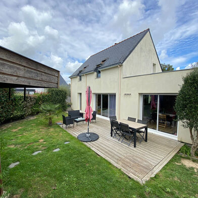 Maison 5 pièces 299000 €