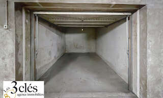 Garage   m² à louer à Chambéry (73000)