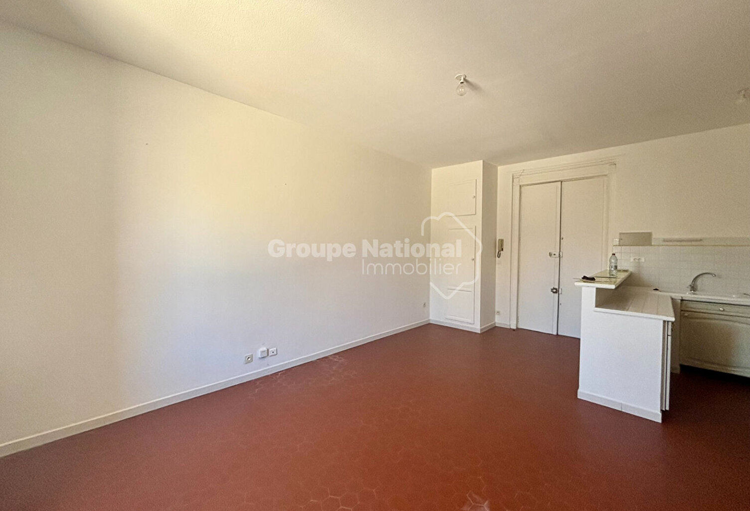 Appartement 2 pièces de 38.34m2 avec terrasse, à Beaucaire — photo 1