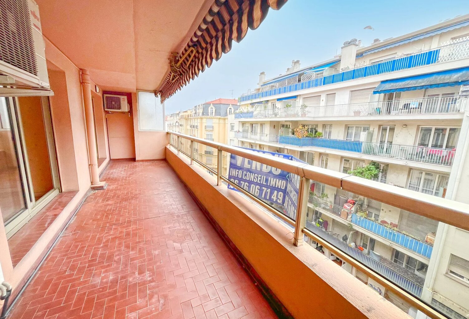 GAMBETTA-TRACHEL - Immeuble Standing - 5ét asc - 3P 85m² - Terra — photo 1