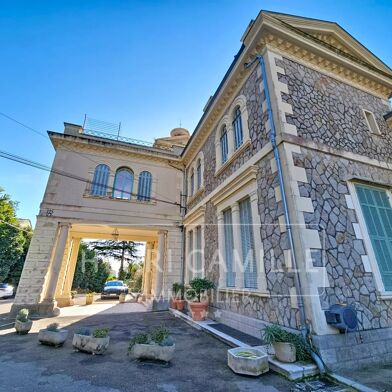 Appartement 2 pièces 1520 €