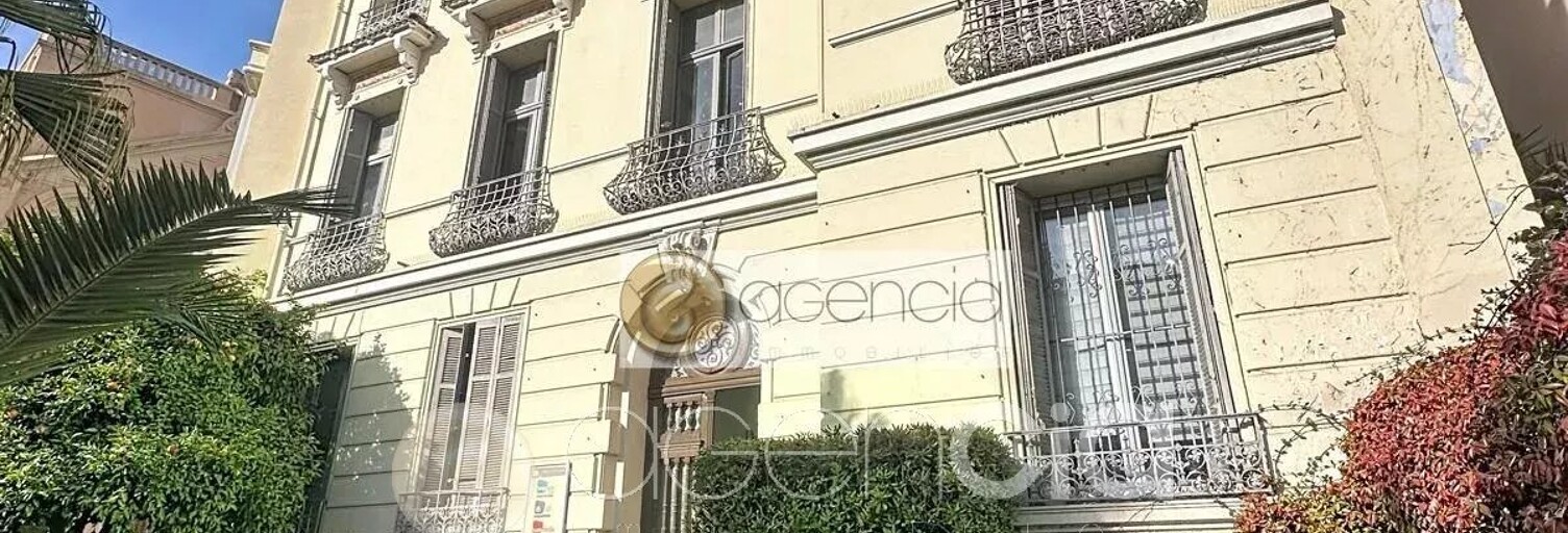 Immeuble  1100 m² à vendre à Cannes (06400)