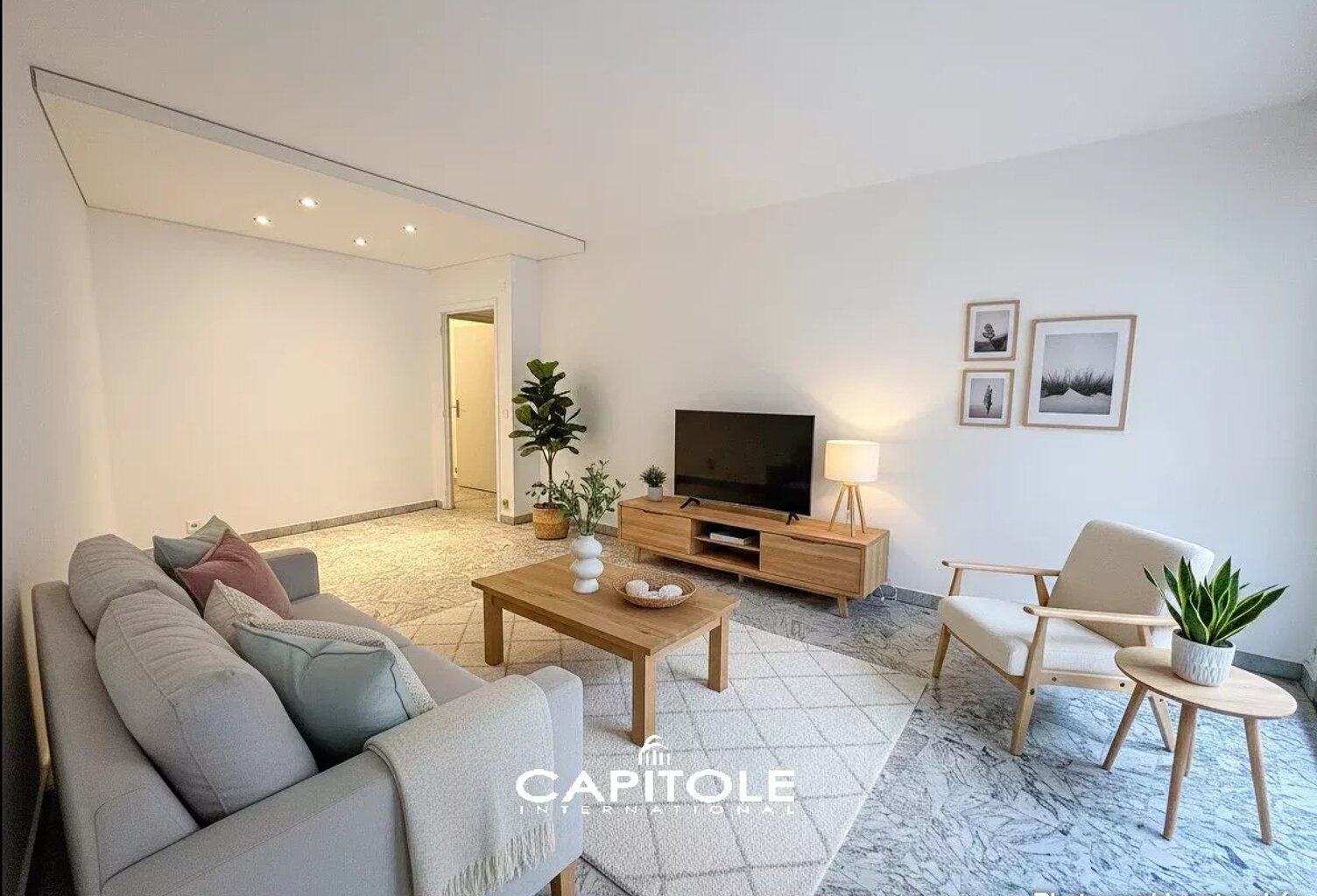 Antibes Centre-ville, secteur Albert 1er, appartement 3 pièces t — photo 1