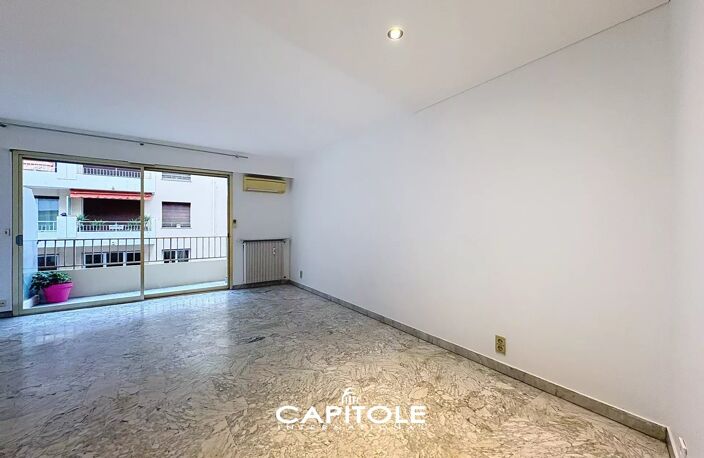Antibes Centre-ville, secteur Albert 1er, appartement 3 pièces t — photo 4