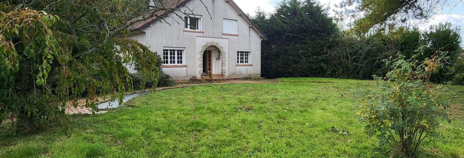 Maison 8 Pièces 123 m² à vendre à Mailly-Maillet (80560)