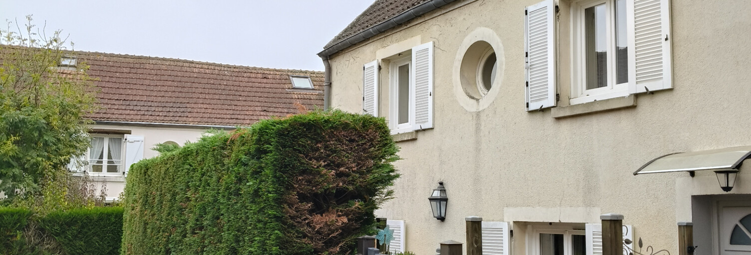 Maison 4 Pièces 68 m² à louer à Thoiry (78770)