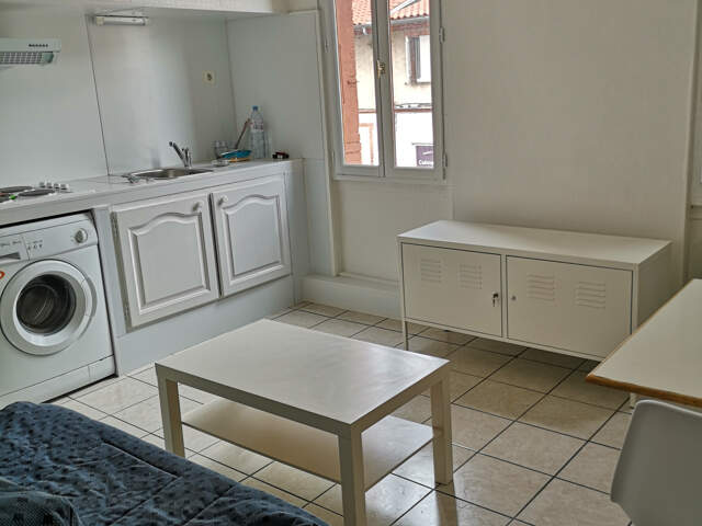 Appartement de type 3 meublé - Pont des Demoiselles — photo du bien