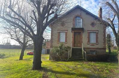 Maison 8 pièces de 178m² avec dépendances, terrain 2713m² — photo du bien