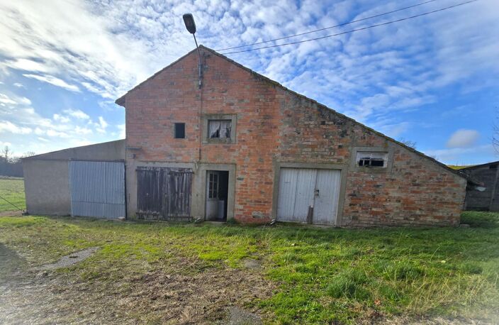 Maison 8 pièces de 178m² avec dépendances, terrain 2713m² — photo 2