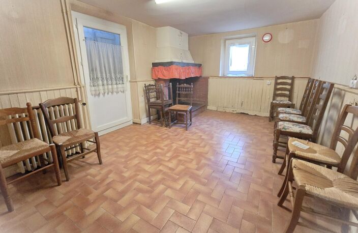 Maison 8 pièces de 178m² avec dépendances, terrain 2713m² — photo 4