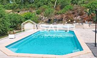 Maison 6 Pièces 190 m² à vendre à Pierrefeu-du-Var (83390)