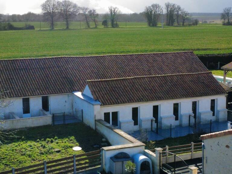 Ensemble immobilier rare avec fort potentiel — photo 1