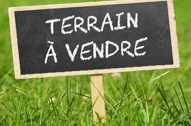 Terrain  79900 €