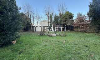 Terrain  400 m² à vendre à Saint-Jean-d'Angély (17400)