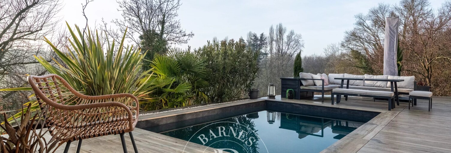 Maison 6 Pièces 212 m² à vendre à Sainte-Foy-lès-Lyon (69110)