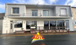 Immeuble  456 m² à vendre à Rives-d'Autise (85420)