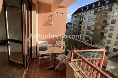 Appartement 3 pièces 135000 €