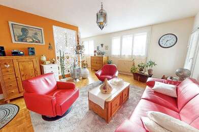 Appartement 4 pièces 146300 €