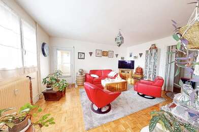 Appartement 4 pièces 146300 €