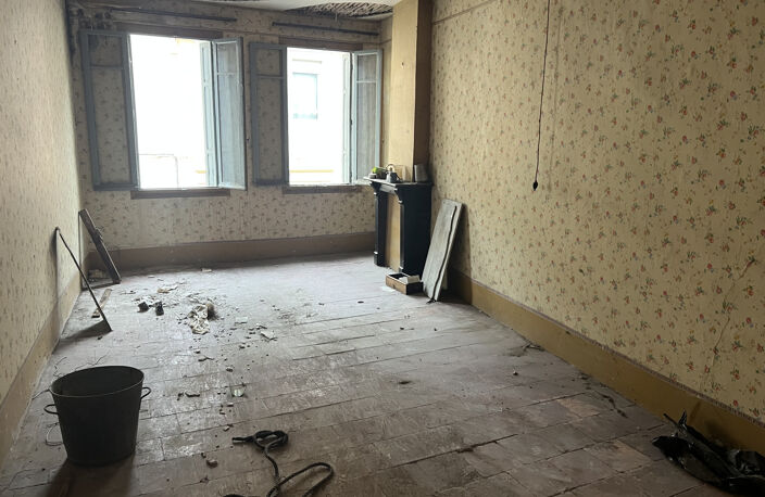 MAISON CENTRE VILLE A REFAIRE — photo 5