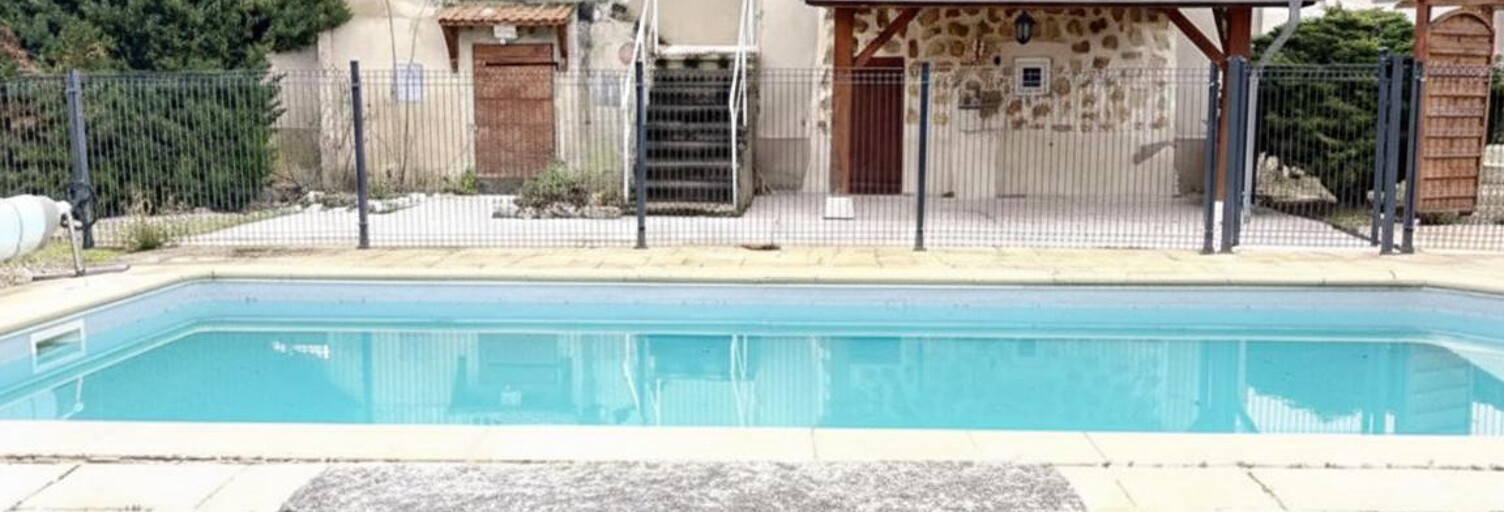 Maison 7 Pièces 159 m² à vendre à Saint-Paul-de-Varax (01240)