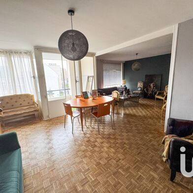 Appartement 4 pièces 122000 €