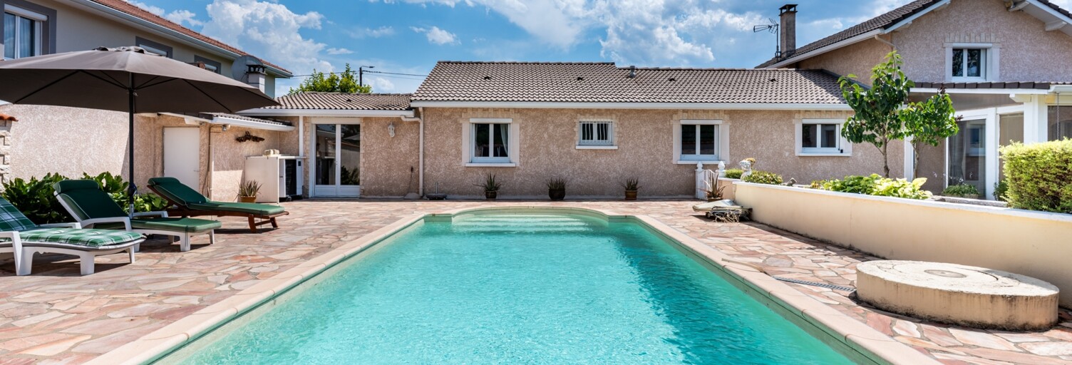 Maison 7 Pièces 184 m² à vendre à Bonson (42160)