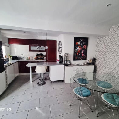 Appartement 3 pièces 162000 €