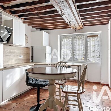 Maison 5 pièces 300000 €