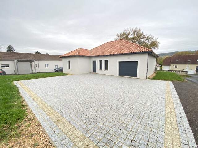 Maison contemporaine — photo du bien