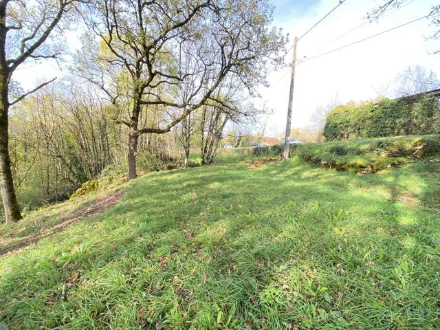 Terrain constructible — photo du bien