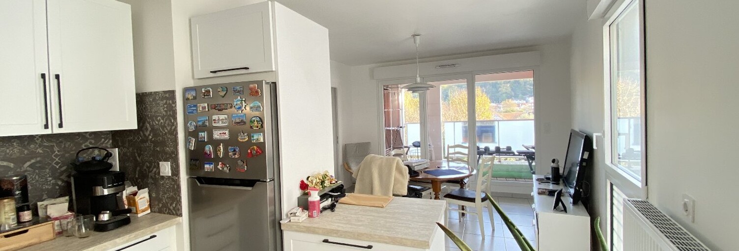 Appartement 4 Pièces 79 m² à vendre à Cenon (33150)