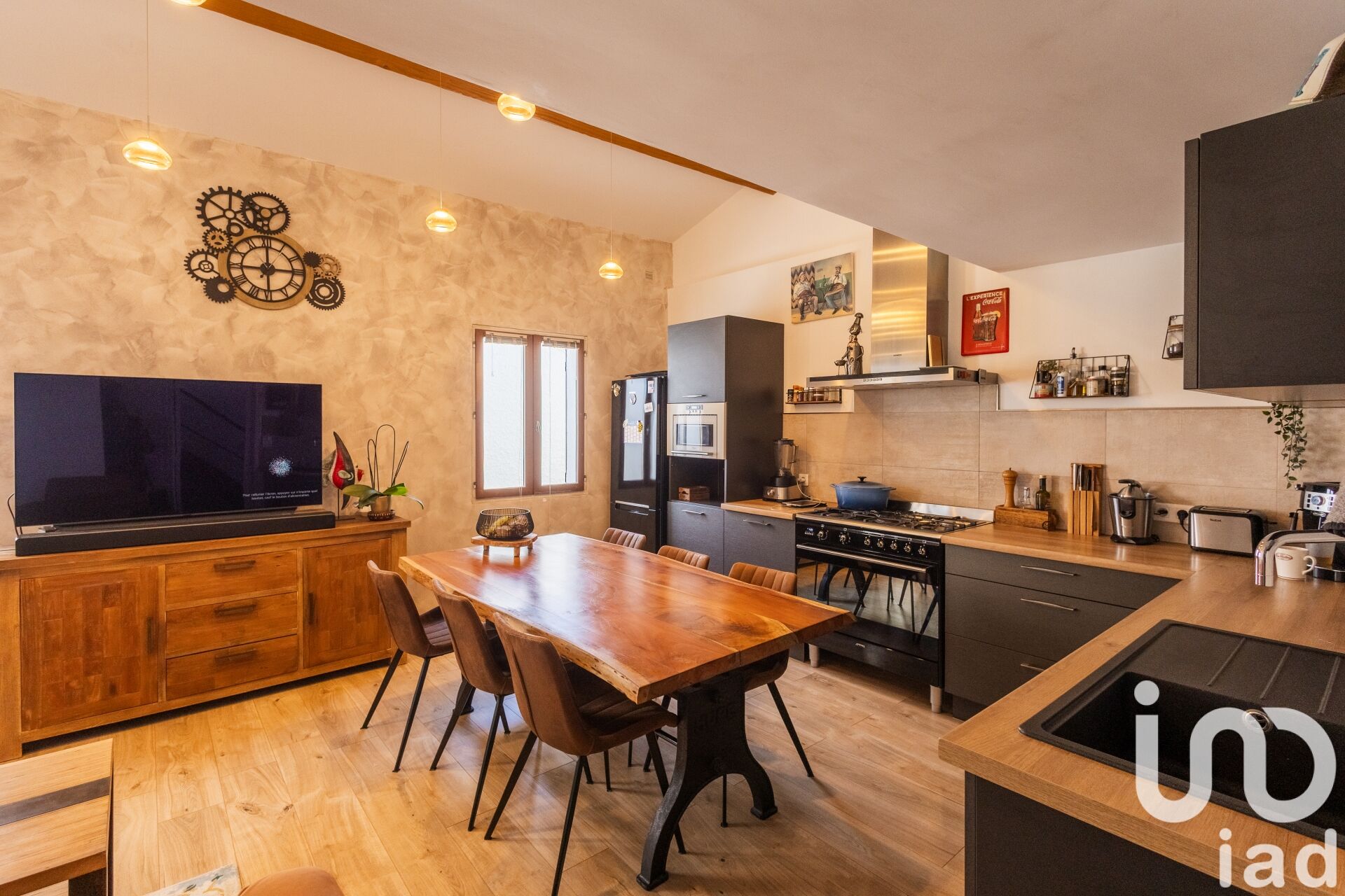 Saintes-Maries-De-La-Mer - 98m² - 5p. - 4ch.