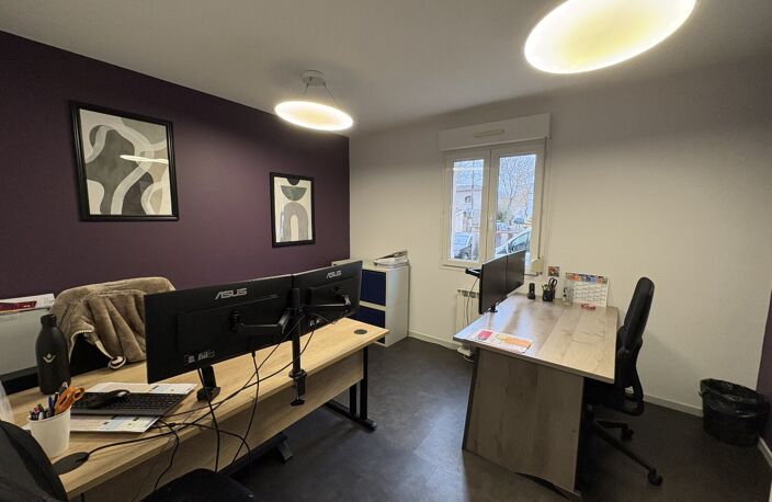 Bureau — photo 3