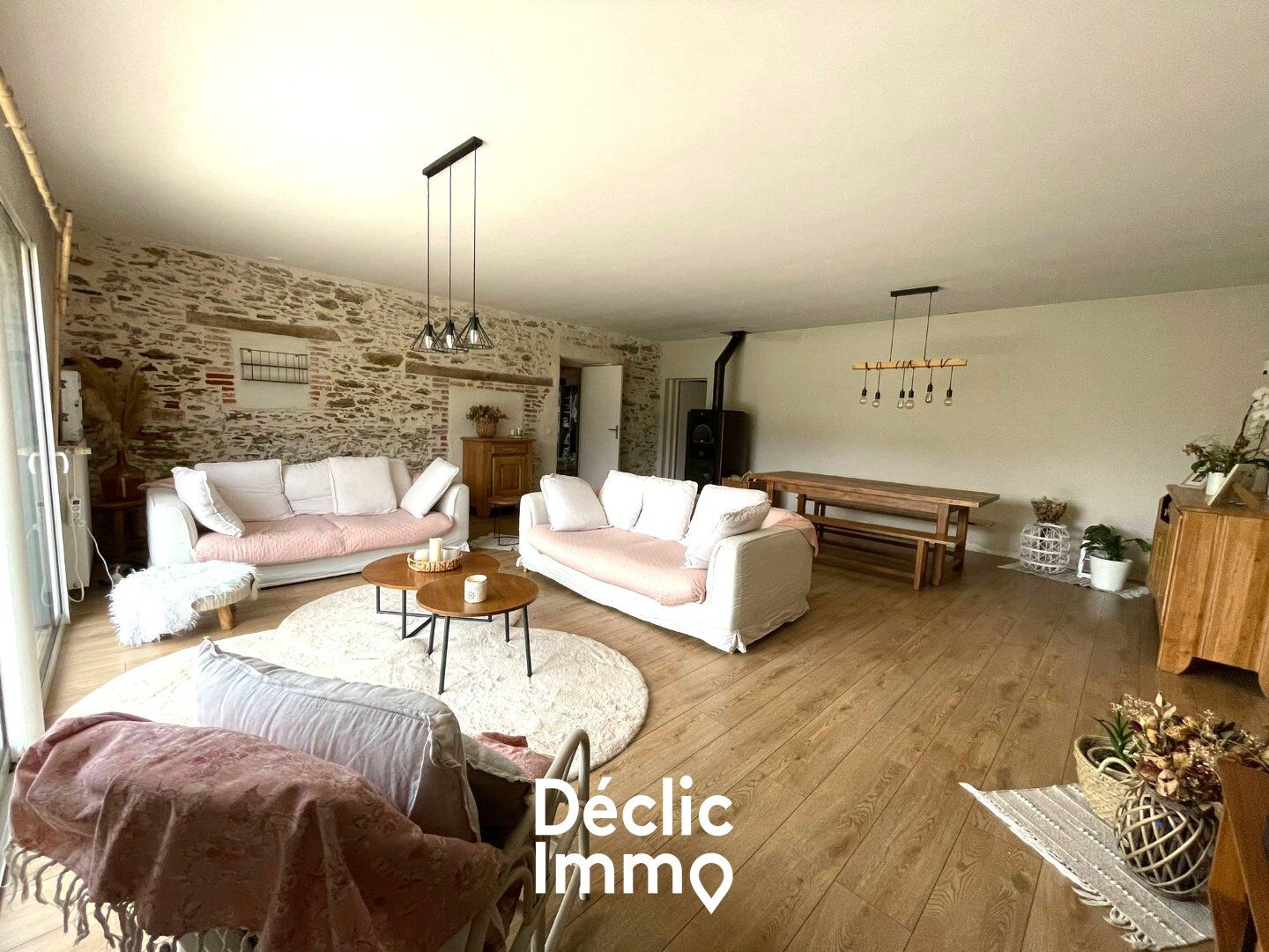 Villa / Maison  T8 à vendre Roche-sur-Yon (La) 85000