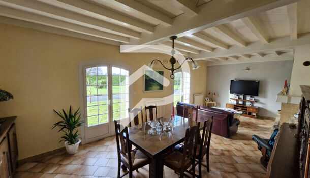 Villa / Maison 5 pièces  à vendre Pomarez 40360