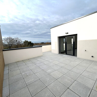 Appartement 3 pièces 240000 €