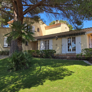 Maison 5 pièces 1800 €