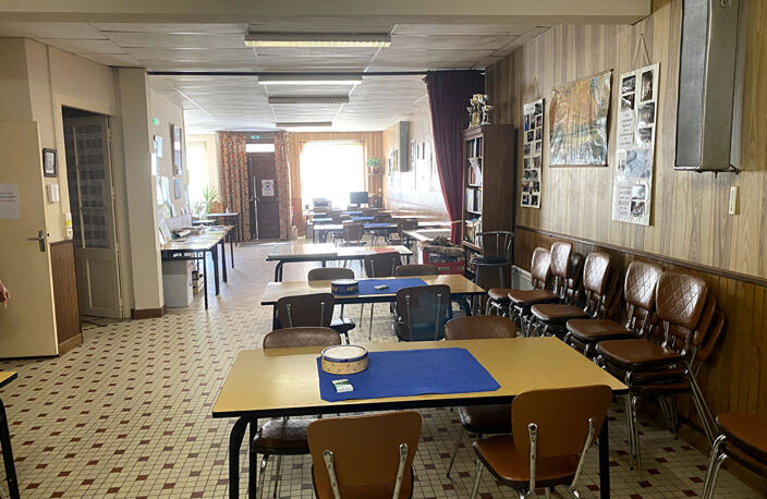 Immeuble en pierre au centre de Villeréal — photo 2
