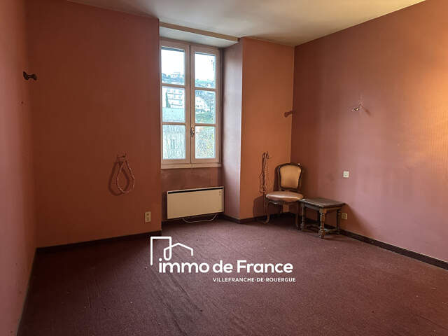 Maison de ville 103 m² 3 chambres avec terrasse et ancien local professionnel — photo du bien