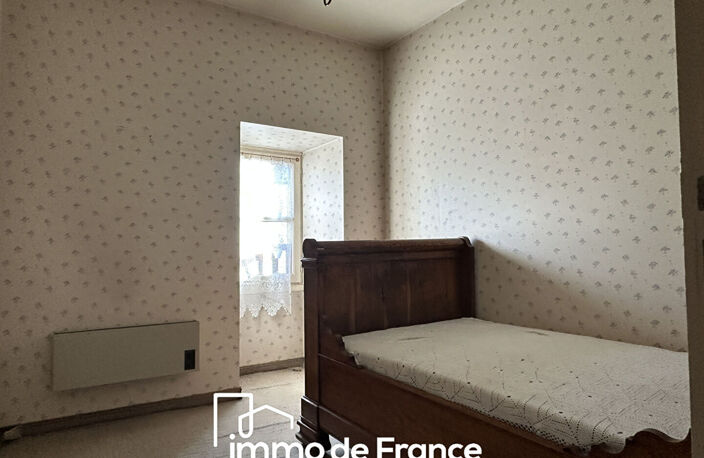 Maison de ville 103 m² 3 chambres avec terrasse et ancien local professionnel — photo 2