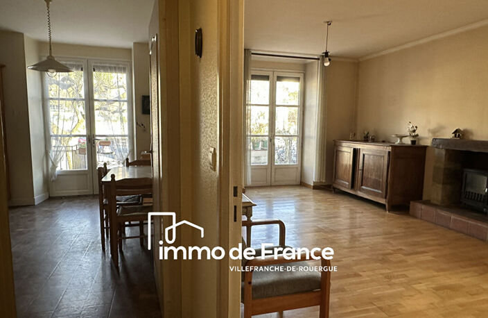 Maison de ville 103 m² 3 chambres avec terrasse et ancien local professionnel — photo 3