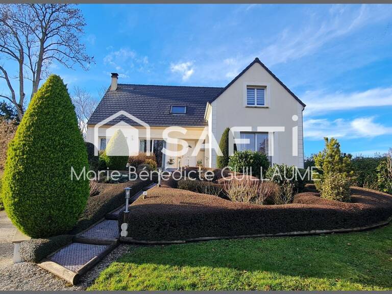Superbe maison familiale avec jardin paysager bordé par un ru ! — photo 1