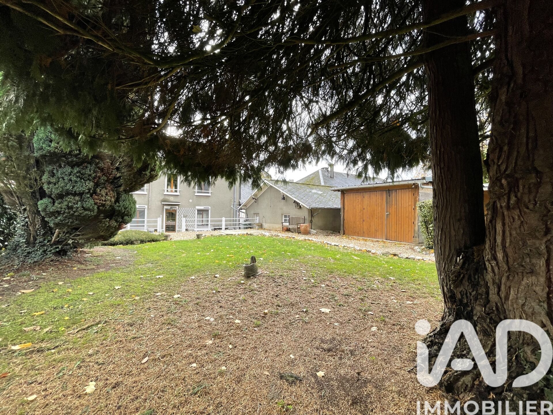 Chateauneuf-La-Foret - 119m² - 5p. - 3ch.