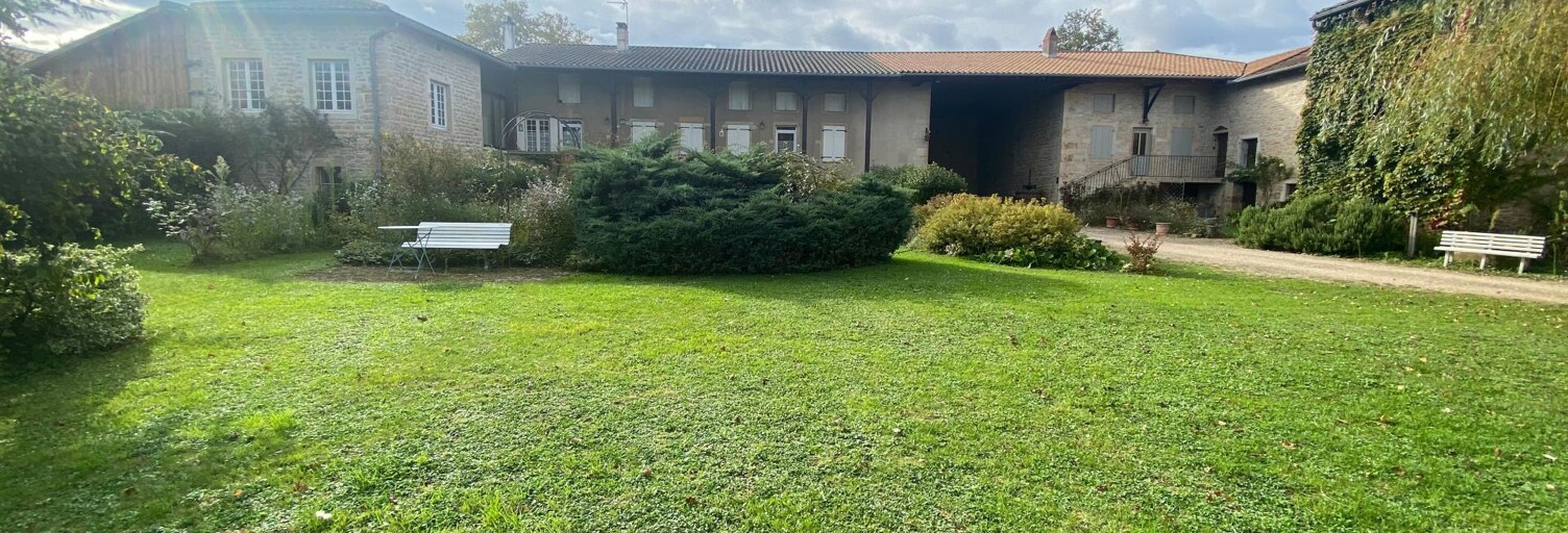 Maison 11 Pièces 260 m² à vendre à Varennes-lès-Mâcon (71000)