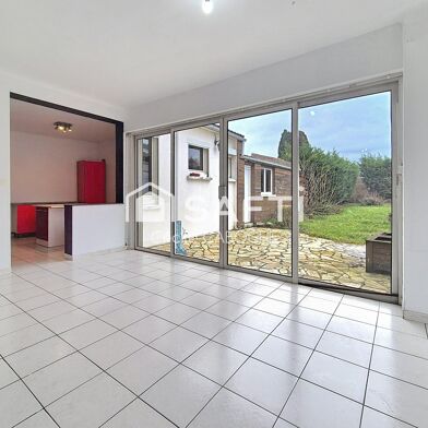 Maison 6 pièces 244950 €