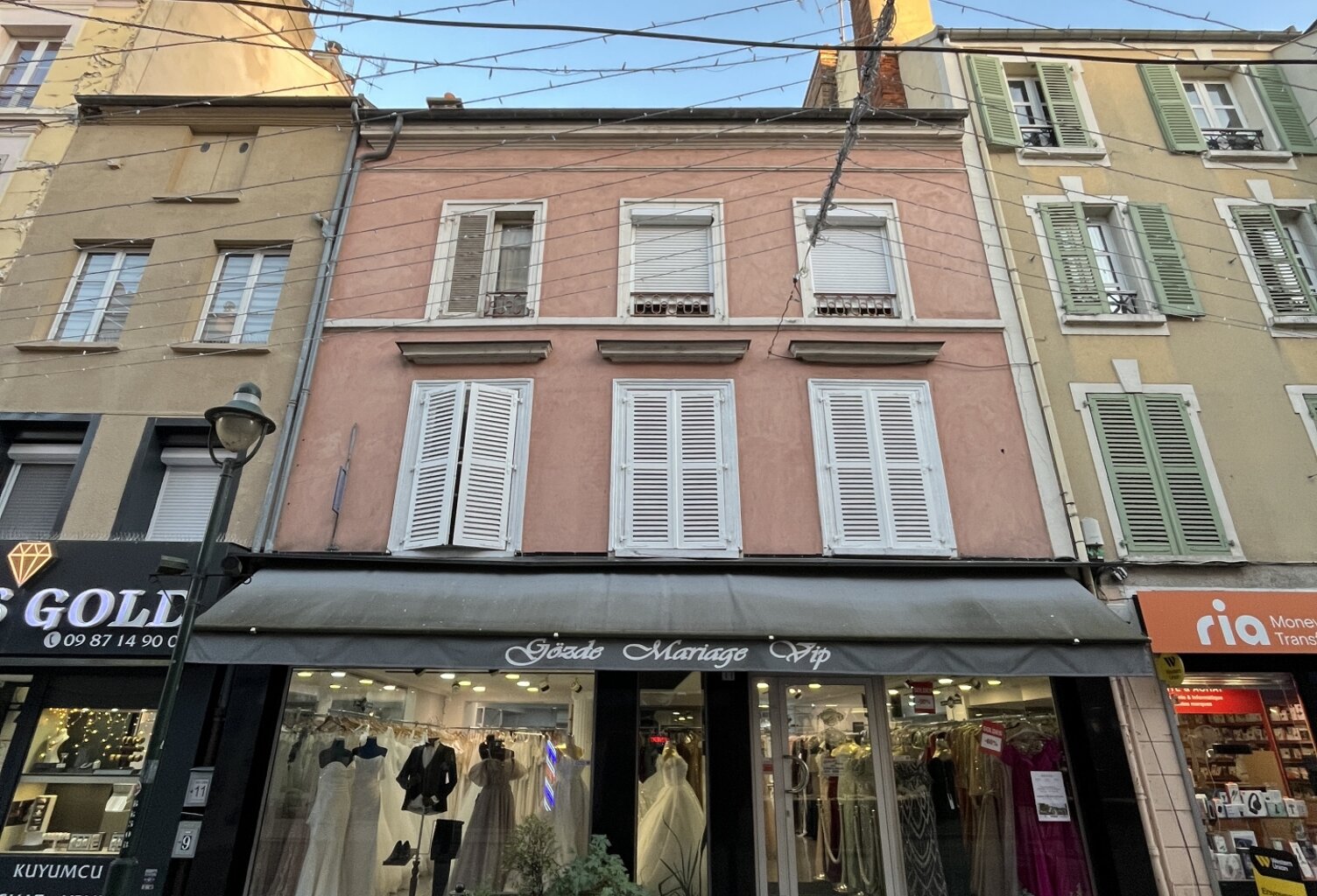 Vente Immeuble 213 m&sup2; — photo 1