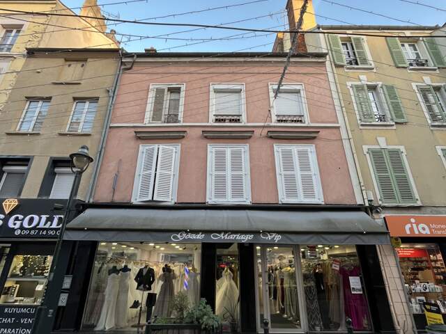 Vente Immeuble 213 m&sup2; — photo du bien