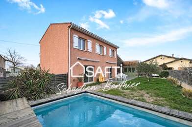 Maison 5 pièces 299000 €
